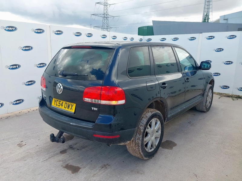 W318, VW Touareg 2004, 2.5, дизель, МКПП