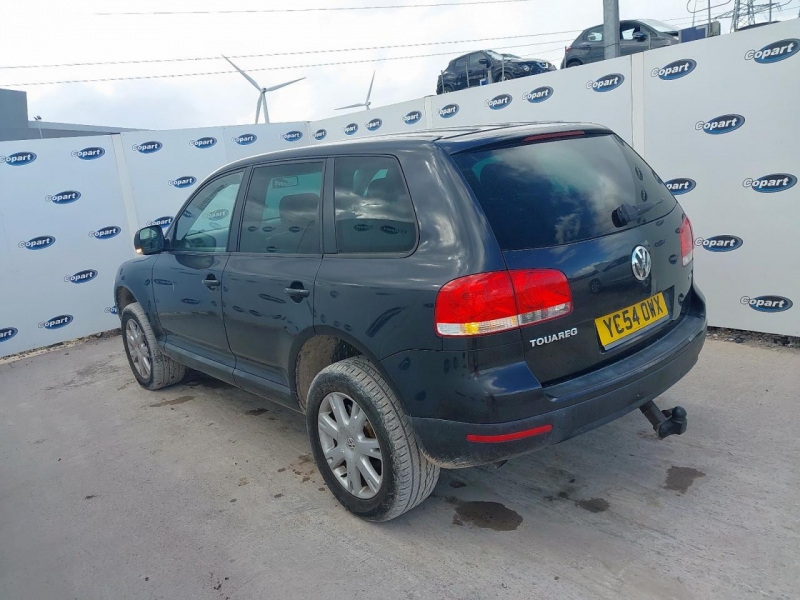 W318, VW Touareg 2004, 2.5, дизель, МКПП