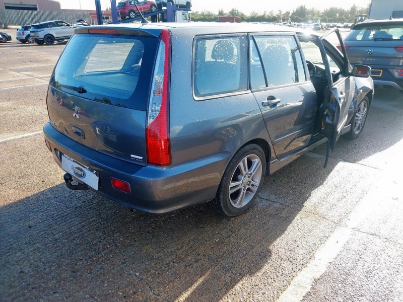 Y125, Mitsubishi Lancer 2005, 2.0, бензин, МКПП