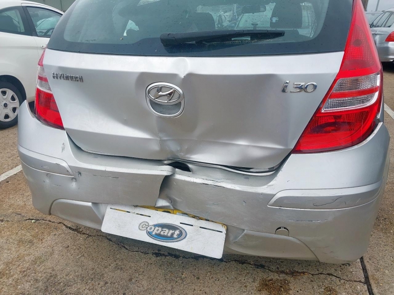 W320, Hyundai i30 2012, 1.4, бензин, МКПП