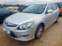 W320, Hyundai i30 2012, 1.4, бензин, МКПП