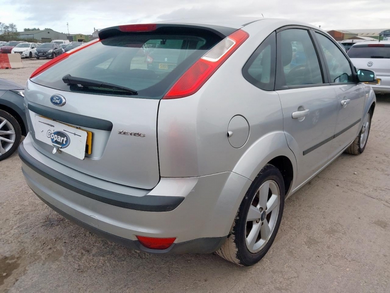 U196, Ford Focus 2006, 2.0, бензин, АКПП