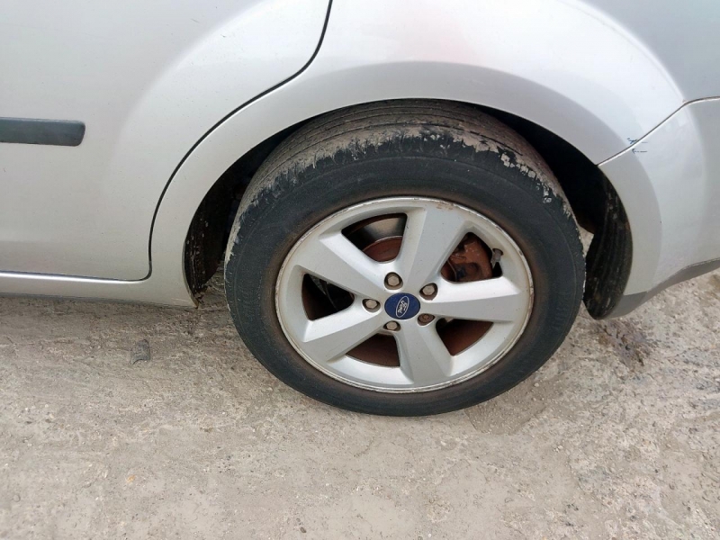 U196, Ford Focus 2006, 2.0, бензин, АКПП