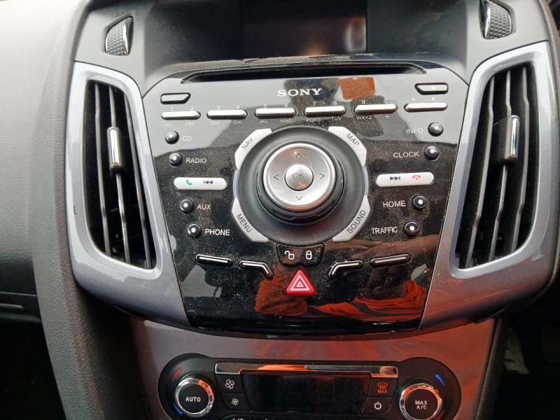 Y130, Ford Focus 2014, 1.0, бензин, МКПП