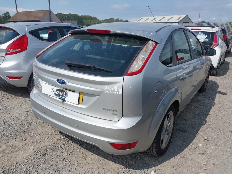 W326, Ford Focus 2011, 1.6, бензин, МКПП