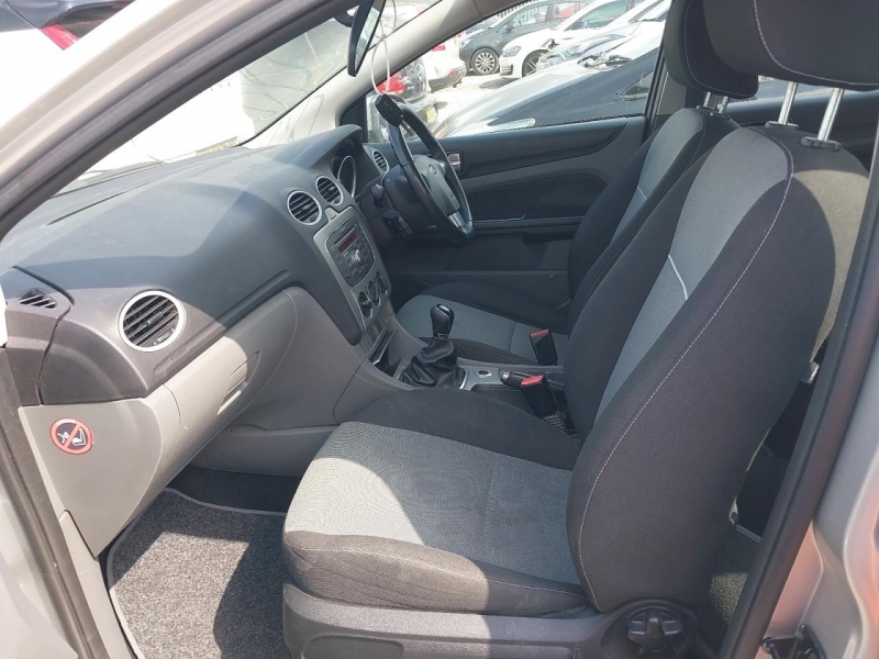 W326, Ford Focus 2011, 1.6, бензин, МКПП