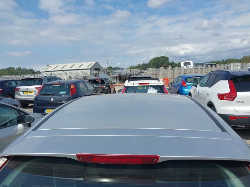 W326, Ford Focus 2011, 1.6, бензин, МКПП