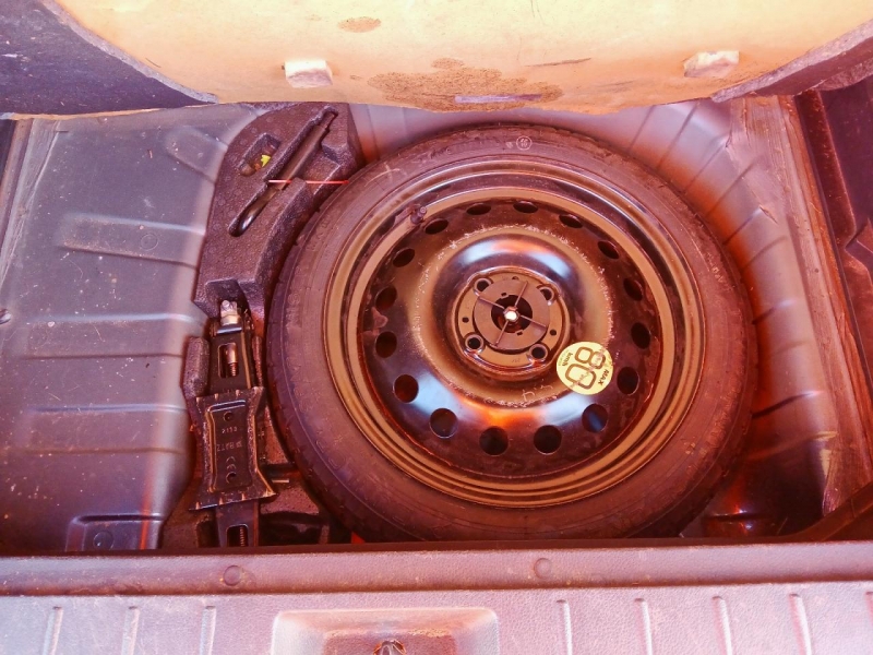 W330, Nissan Note 2013, 1.4, бензин, МКПП