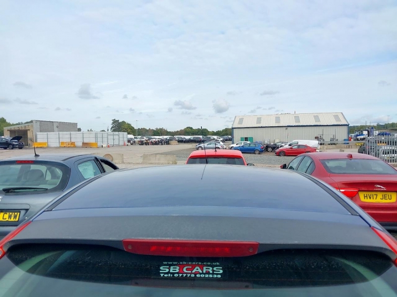 W325, Ford Focus 2006, 1.8, бензин, МКПП