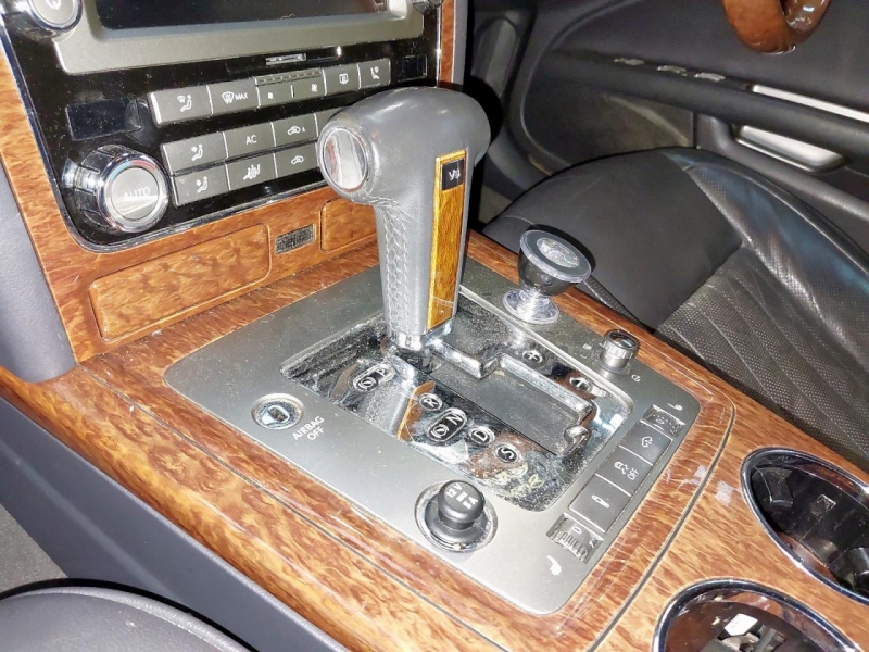 U214, VW Phaeton 2011, 3.0, дизель, АКПП