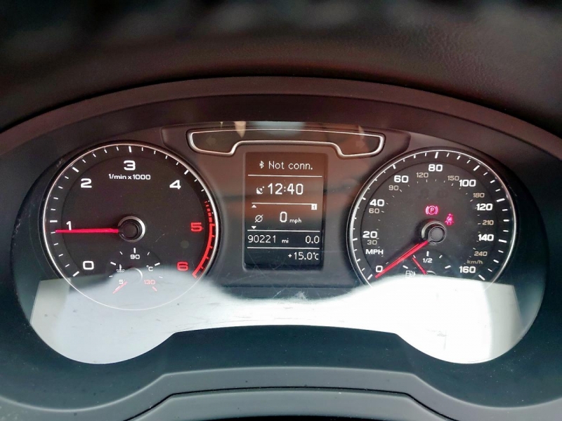 U222, Audi Q3 2013, 2.0, дизель, МКПП