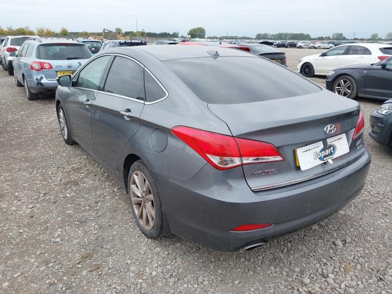 U225, Hyundai i40 2013, 1.7, дизель, АКПП