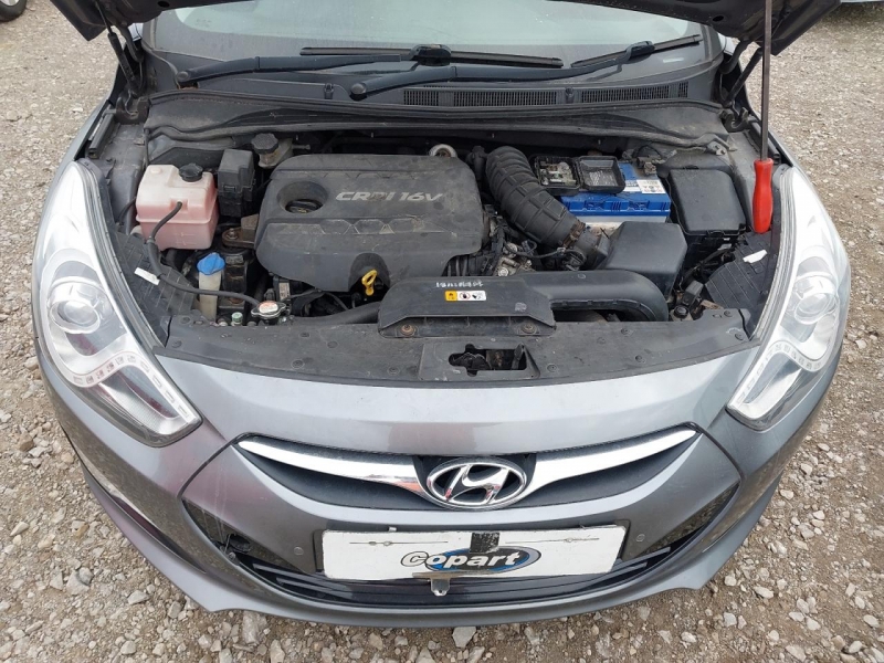 U225, Hyundai i40 2013, 1.7, дизель, АКПП