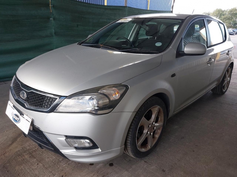U230, Kia Ceed 2010, 1.6, бензин, МКПП