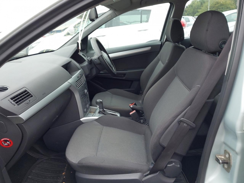 U231, Opel Astra 2010, 1.8, бензин, АКПП