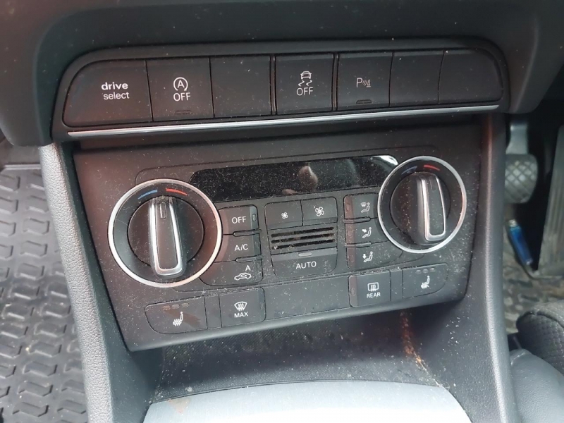 U237, Audi Q3 2017, 1.4, бензин, АКПП