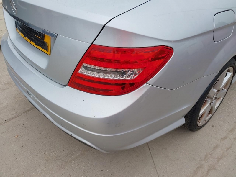 Y162, Mercedes Benz C 2011, 1.8, бензин, МКПП