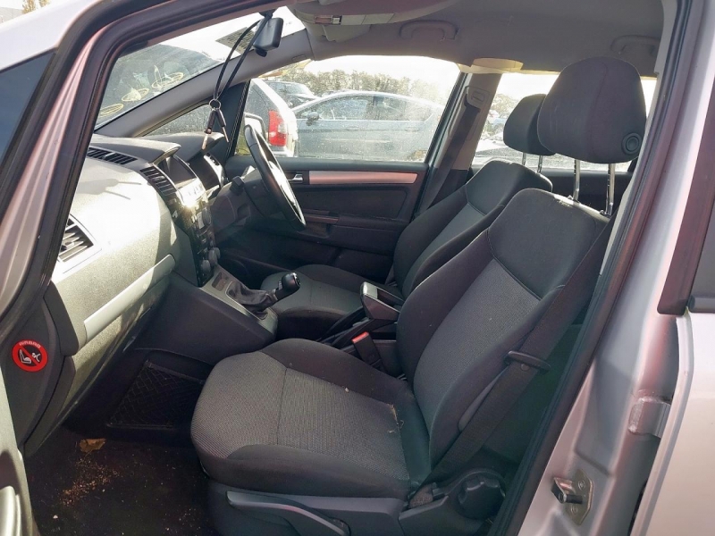 Y163, Opel Zafira 2012, 1.6, бензин, МКПП