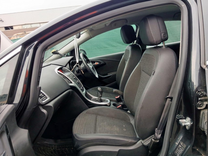 U244, Opel Astra 2015, 1.4, бензин, МКПП