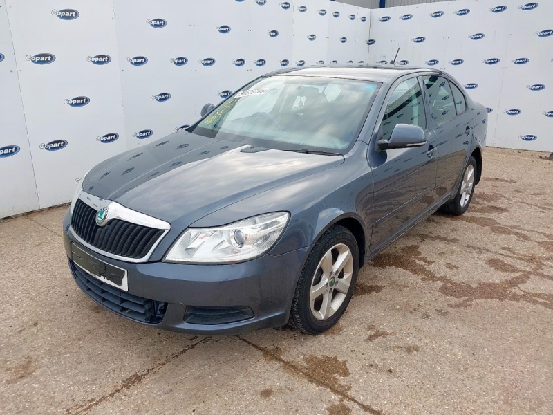 Y169, Skoda Octavia 2012, 1.4, бензин, МКПП