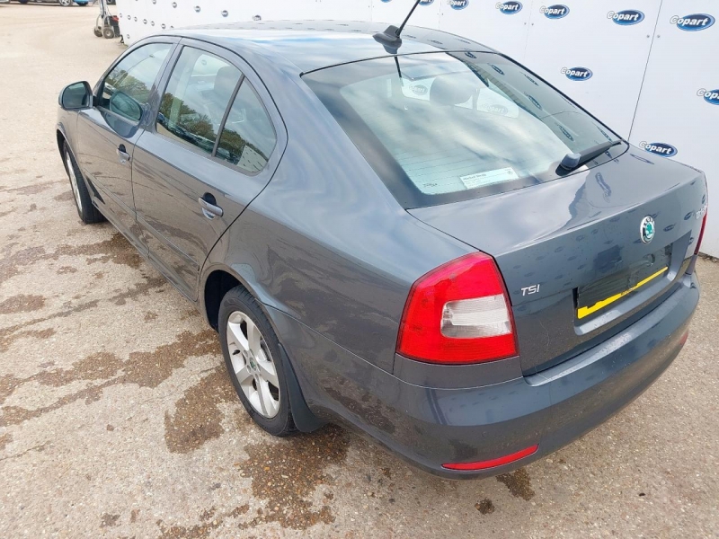 Y169, Skoda Octavia 2012, 1.4, бензин, МКПП