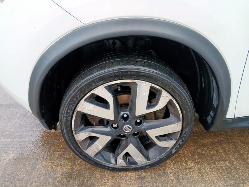 Y172, Nissan Juke 2013, 1.6, бензин, МКПП