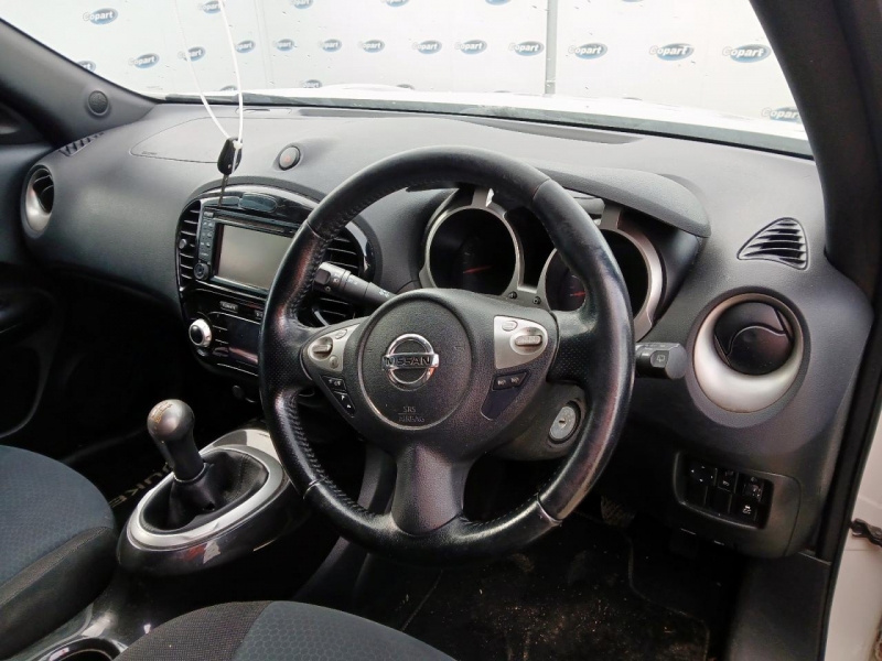 Y172, Nissan Juke 2013, 1.6, бензин, МКПП