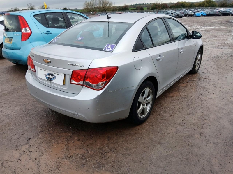 W368, Chevrolet Cruze 2012, 1.6, бензин, АКПП