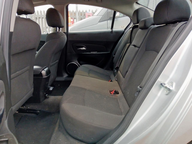 W368, Chevrolet Cruze 2012, 1.6, бензин, АКПП