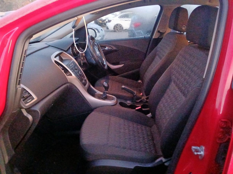 U250, Opel Astra 2013, 1.4, бензин, МКПП