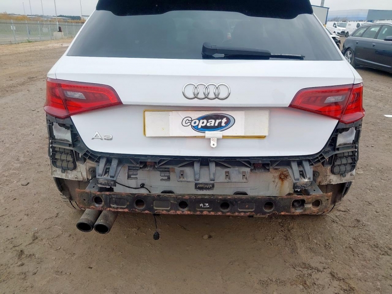 Y176, Audi A3 2014, 1.8, бензин, МКПП