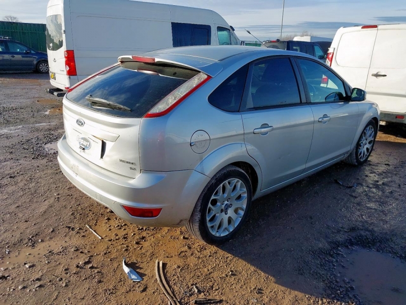 W370, Ford Focus 2009, 1.6, бензин, МКПП