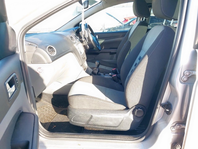 W370, Ford Focus 2009, 1.6, бензин, МКПП