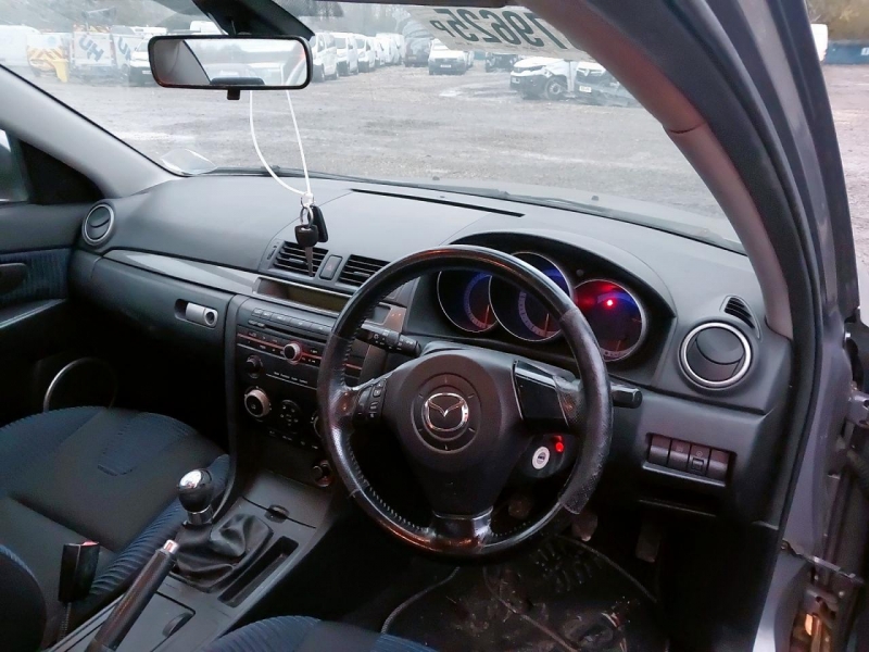 Y178, Mazda 3 2005, 2.0, бензин, МКПП
