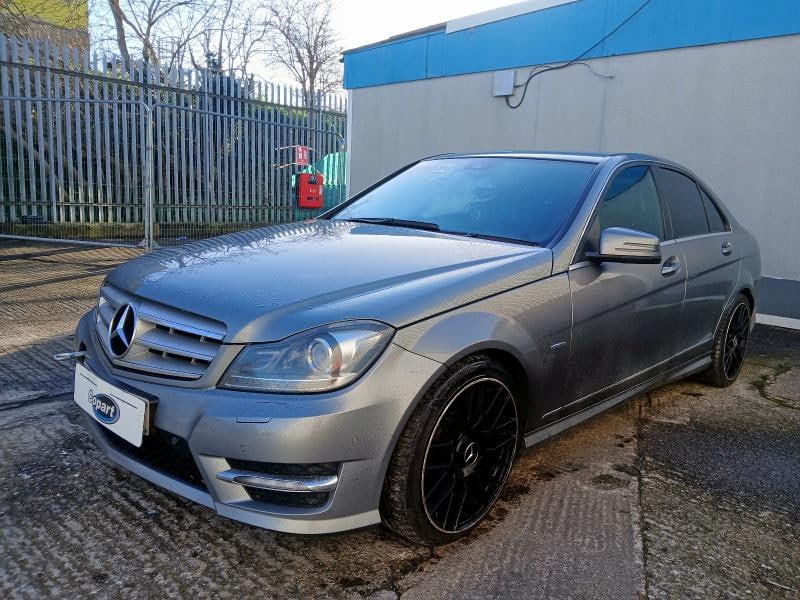 U253, Mercedes Benz C 2011, 1.8, бензин, АКПП