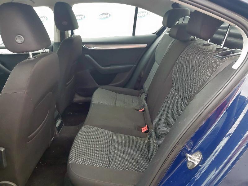 W379, Skoda Octavia 2016, 1.6, дизель, АКПП