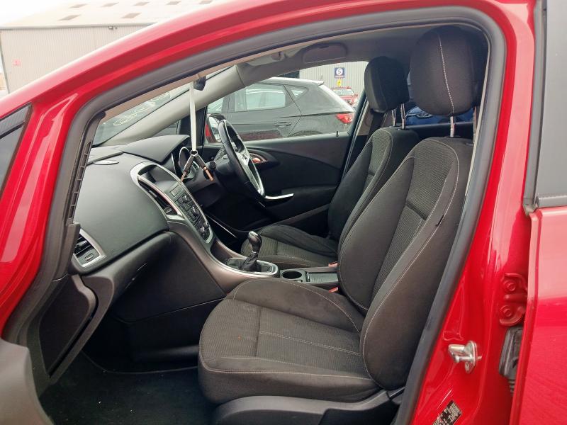 U261, Opel Astra 2011, 1.6, бензин, МКПП