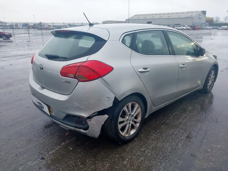 U269, Kia Ceed 2013, 1.6, дизель, МКПП
