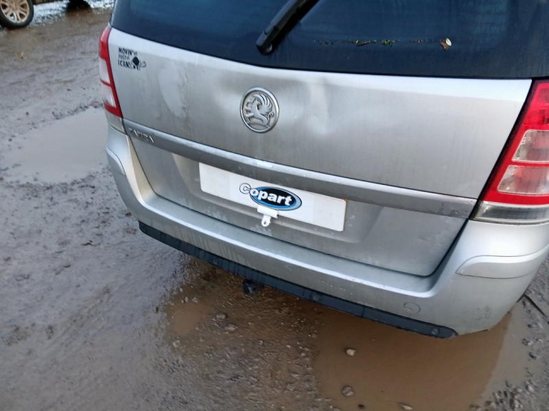 Y191, Opel Zafira 2011, 1.6, бензин, МКПП