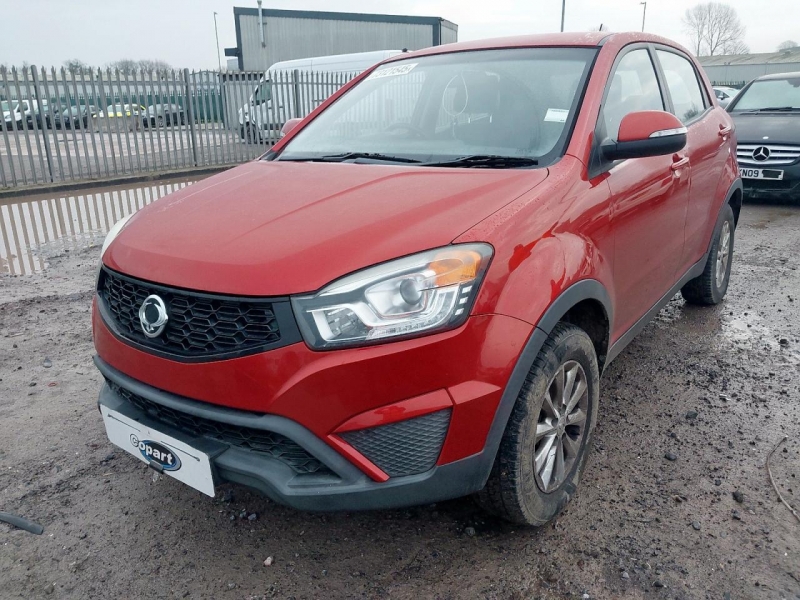 W400, Ssang Yong Korando 2014, 2.0, дизель, МКПП