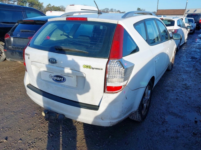 W402, Kia Ceed 2011, 1.6, дизель, МКПП