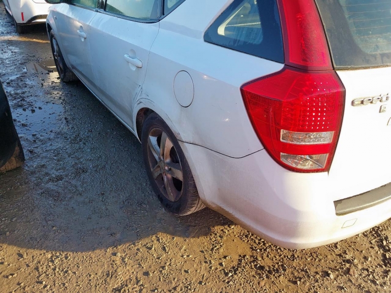 W402, Kia Ceed 2011, 1.6, дизель, МКПП