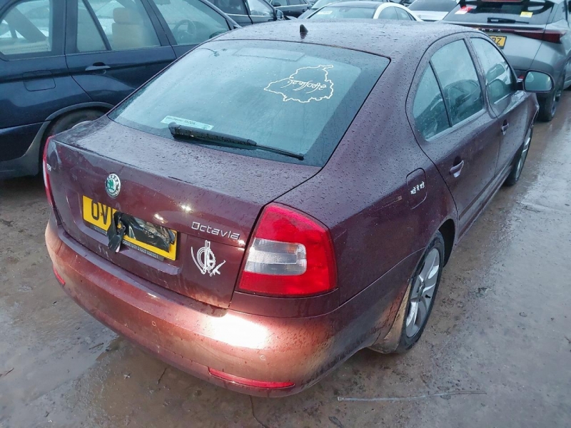 Y200, Skoda Octavia 2010, 1.4, бензин, МКПП