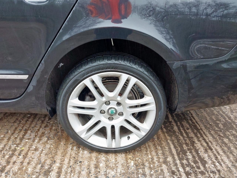 U293, Skoda Superb 2011, 1.8, бензин, АКПП