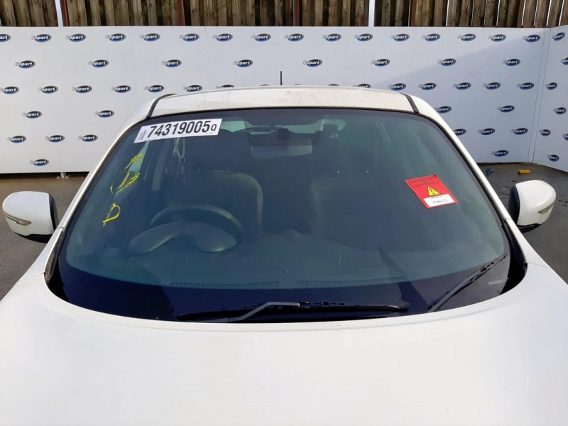 Y206, Nissan Juke 2014, 1.6, бензин, МКПП