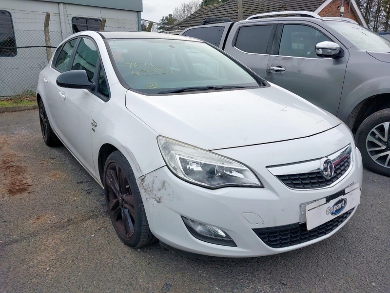 U301, Opel Astra 2012, 1.6, бензин, МКПП