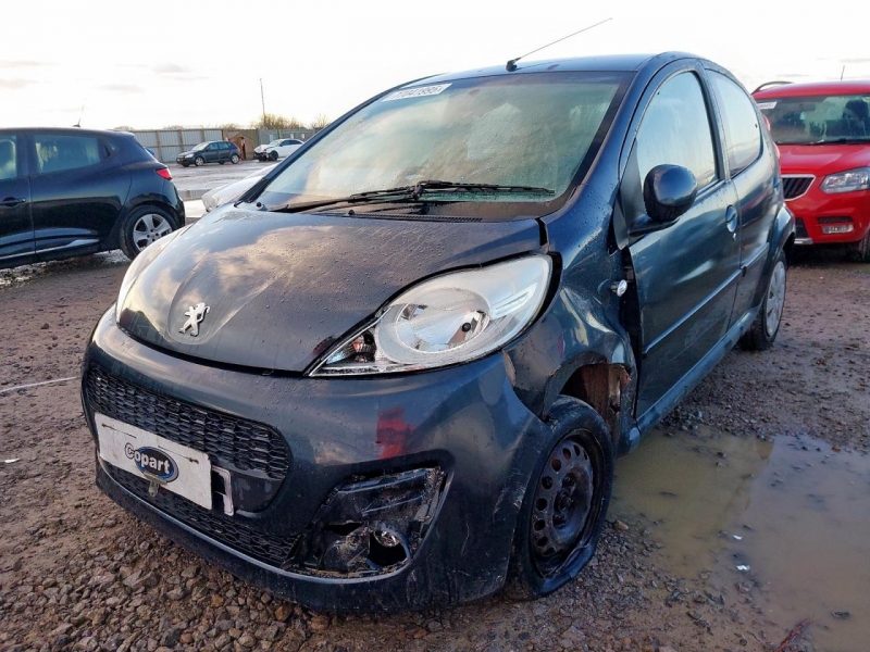 U305, Peugeot 107 2012, 1.0, бензин, МКПП