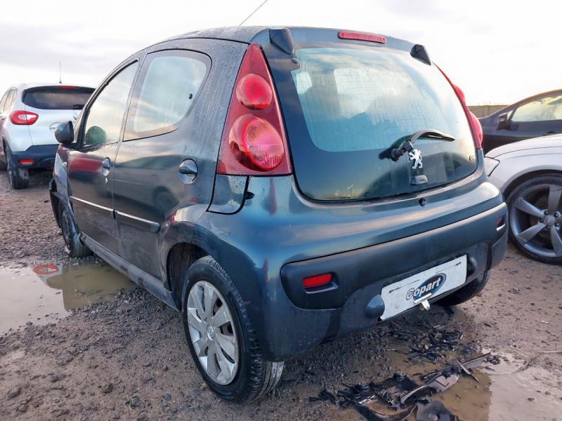 U305, Peugeot 107 2012, 1.0, бензин, МКПП