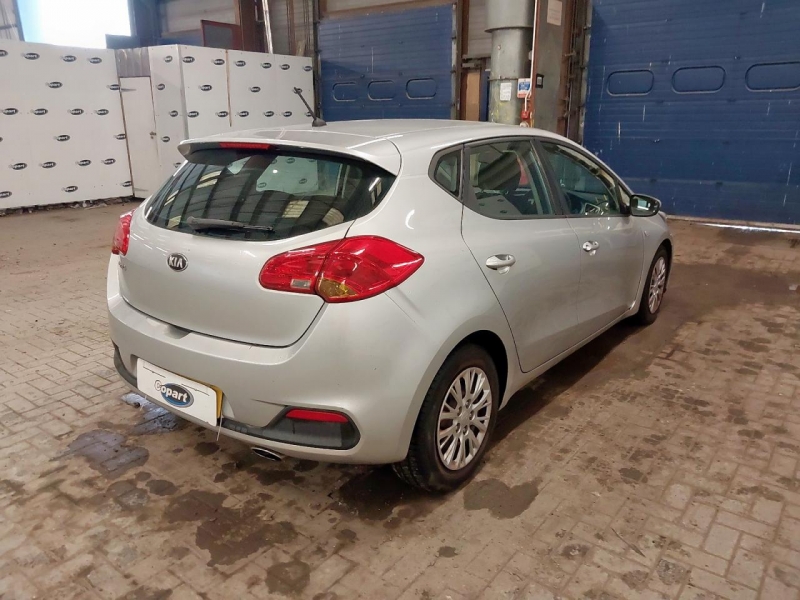 Y215, Kia Ceed 2012, 1.4, бензин, МКПП