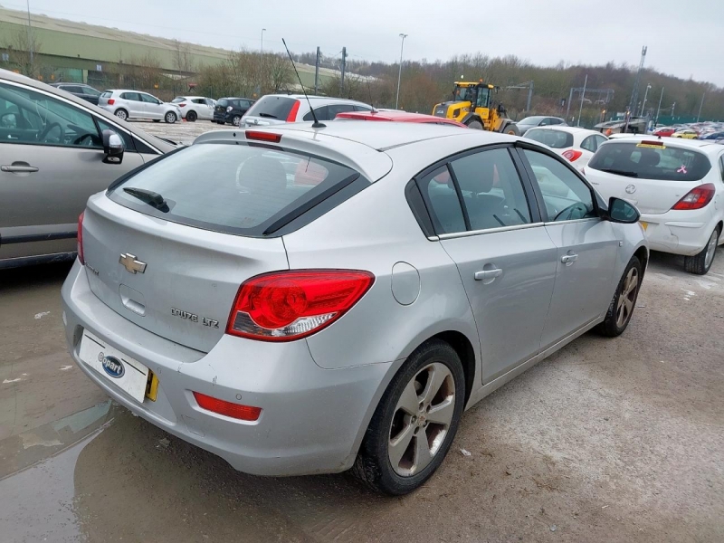 U318, Chevrolet Cruze 2012, 1.8, бензин, АКПП